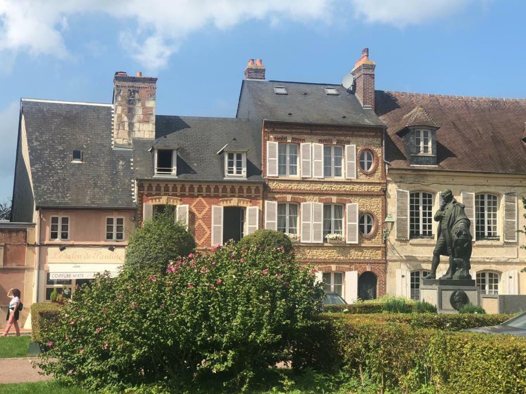 Maison De Charme Beaumont, Proche Deauville Eksteriør billede